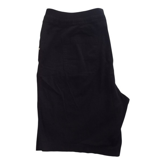 Karen Scott Women's Navy Blue Bermuda Shorts Size 16 - Picture 2 of 12